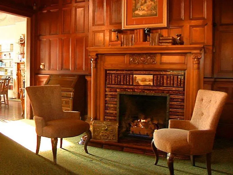 Huntingdon Hotel And Suites Victoria