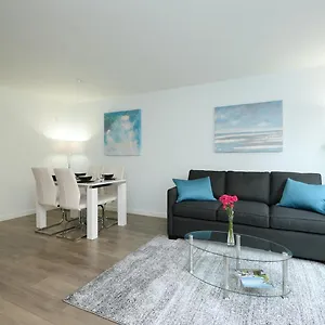 Gorgeous Old Town With Patio And Parking! Apartment