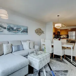 The Astoria Flair Apartment